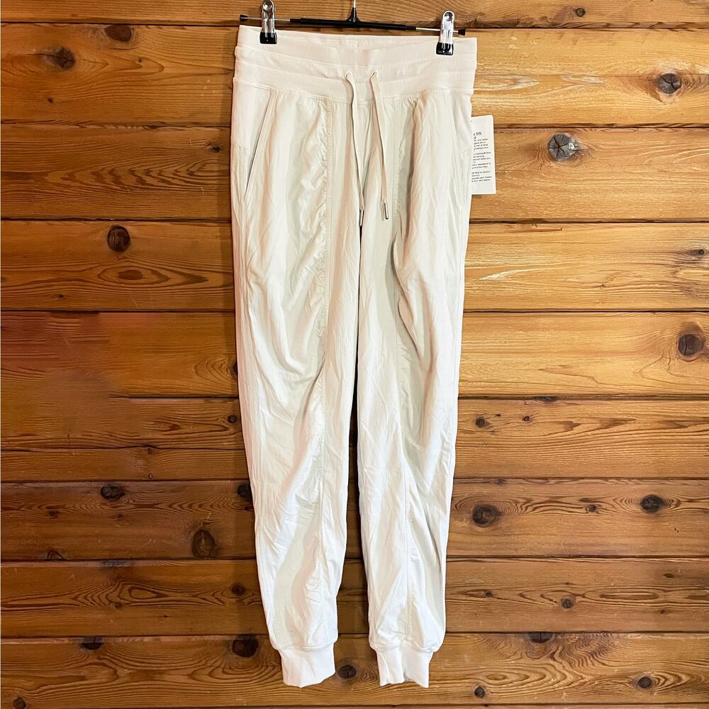 lululemon athletica Women's White Jogger Track Pants